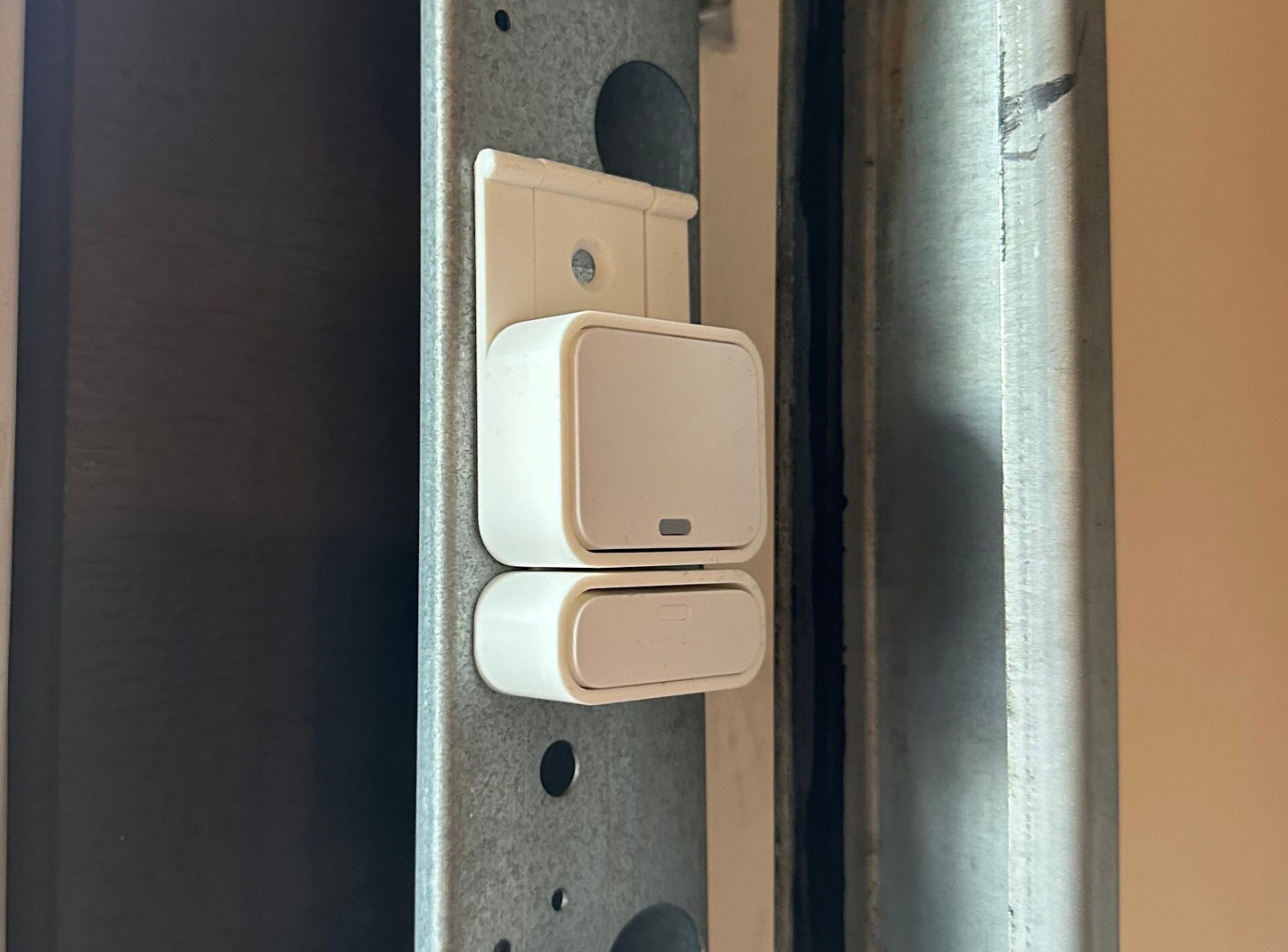 Simplisafe Garage Door Sensor Holder Mount